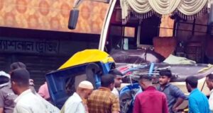 শ্রীমঙ্গলে বাস-পিকআপের মুখোমুখি সংঘর্ষে চালক নিহত