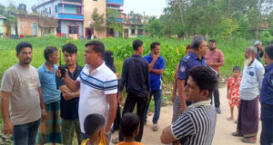 প্রবাসীর স্ত্রীর কাছ থেকে ৪ লাখ টাকা দুর্ধর্ষ ছিনতাই