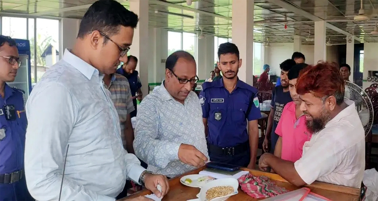 শায়েস্তাগঞ্জে ভোক্তা অধিকার লঙঘন: ৫ হোটেলকে লাখ টাকা জরিমানা