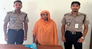 হাসিনা গ্রেফতার