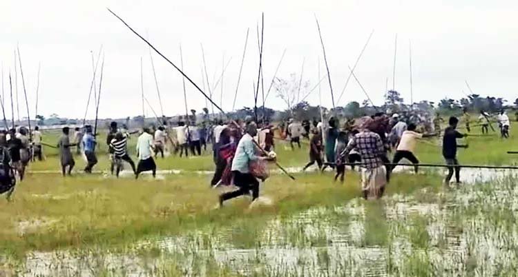 শান্তিগঞ্জে দুই পক্ষের সংঘর্ষে নিহত ১