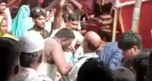 খাসির মাংসের বদলে মুরগি পরিবেশন, বিয়েতে মারামারি