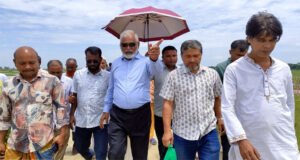 আজমিরীগঞ্জে নদীভাঙন রোধে ক্ষতিগ্রস্ত এলাকা পরিদর্শন করলেন এমপি জীবন