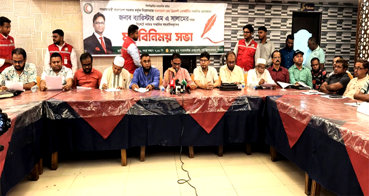 সিলেটে স্বাস্থ্যসেবা উন্নয়নে আশ্বাস দিলেন রেড ক্রিসেন্ট চেয়ারম্যান