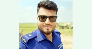 ফেইসবুকে পক্ষে-বিপক্ষে আলোচনা-সমালোচনা বদলি এএসআই