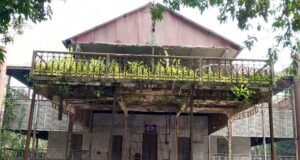 আলেকজান্দ্রা ক্যাসেল জমিদারির ঐশ্বর্য থেকে জরাজীর্ণতায়