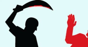 তাহিরপুরে ময়লা ফেলাকে কেন্দ্র করে যুবককে কুপিয়ে জখম