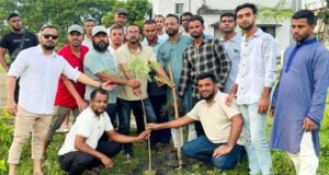 ৪৬তম প্রতিষ্ঠাবার্ষিকীতে দক্ষিণ সুরমা উপজেলা স্বেচ্ছাসেবক দলের বৃক্ষরোপন কর্মসূচি