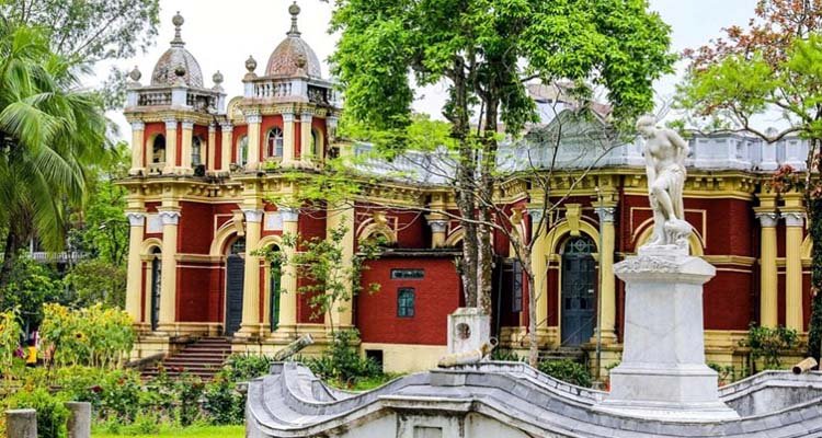 ঐতিহ্যের রূপকথা ‘শশী লজ’ ভ্রমণের আদর্শ গন্তব্য