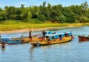 বালু তুলতে গিয়ে দুই নৌকার মাঝে চাপা পড়ে শ্রমিক নিহত