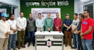 সাংবাদিক আবেদ মাহমুদ চৌধুরীর ৬ষ্ঠ মৃত্যুবার্ষিকীতে স্মরণসভা