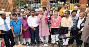 ১ মাসের মধ্যে ফুটপাত ও রাস্তা দখলমুক্ত না হলে নগর ভবনেই প্রতিকী হকার কর্মসূচী