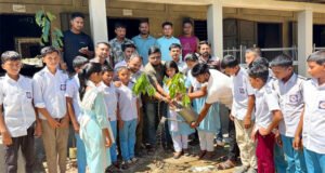 তাহিরপুরে ছাত্রদলের বিভিন্ন শিক্ষাপ্রতিষ্ঠানে বৃক্ষরোপণ