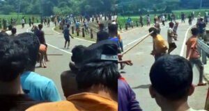 সুনামগঞ্জে দুপক্ষের রক্তক্ষয়ী সংঘর্ষ, শিশুসহ আহত ২২