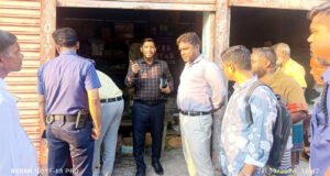লাখাইয়ে দুই সার বিক্রেতাকে জরিমানা