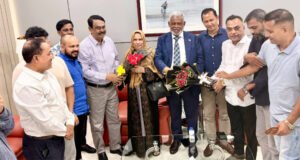 লন্ডন থেকে দেশে ফিরলেন যুবদলের সাবেক কেন্দ্রীয় নেতা আশিক