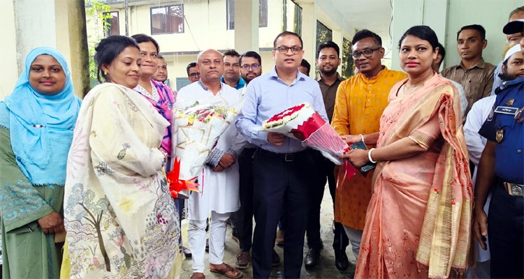 বালাগঞ্জে বিভিন্ন দপ্তর পরিদর্শনে জেলা প্রশাসক