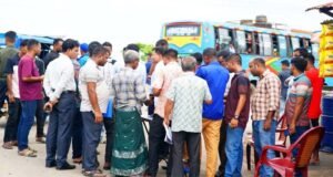 শান্তিগঞ্জে মহাসড়কে টাস্কফোর্সের অভিযান, ১৭ বাসকে জরিমানা