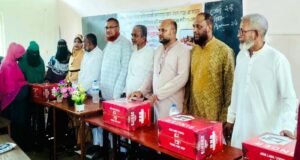 বড়লেখায় প্রবাসী কল্যাণ পরিষদের উদ্যোগে সেলাই মেশিন পেলেন চার অসচ্ছল নারী
