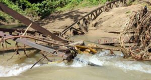 ৩ বছর ধরে বেহাল সেতু, বর্ষায় পানিবন্দি ১৫০০ মানুষ