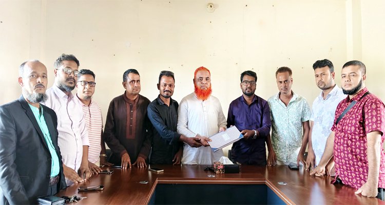 গোয়াইনঘাট প্রেসক্লাবে নতুন কমিটির দায়িত্ব গ্রহণ