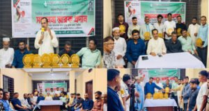বড়লেখায় নিসচার উদ্যোগে নিয়মিত হেলমেট পরিধানকারি মোটরসাইকেল চালকদের সম্মাননা প্রদান